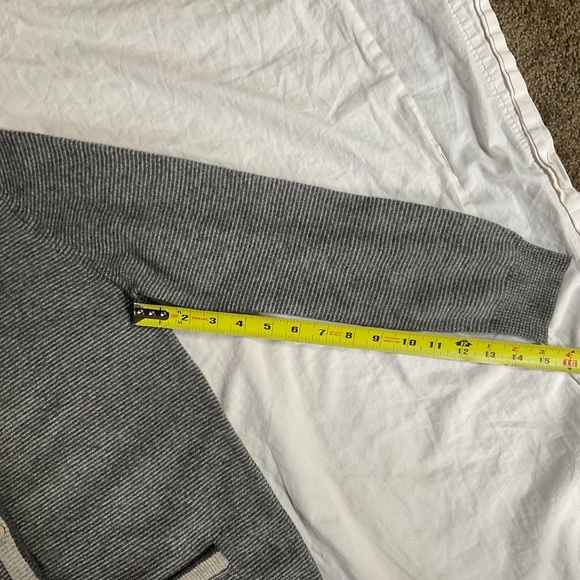 Vintage 100% Cashmere Cardigan by Jaeger (size m) - Picture 5 of 6